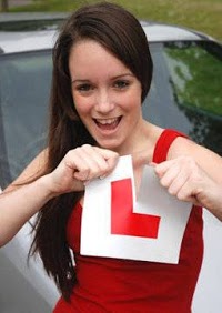 Driving Lessons Woking 620474 Image 0